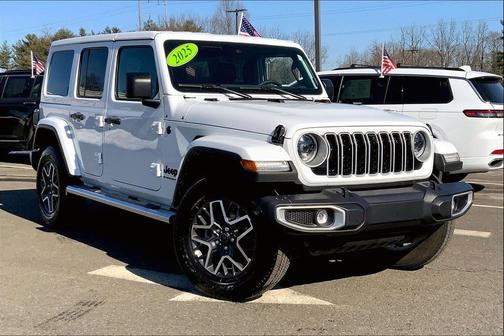 2025 Jeep Wrangler Sahara