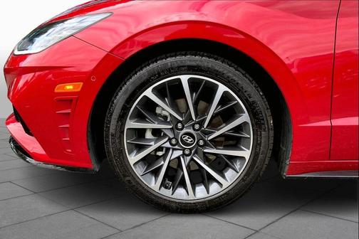 2020 Hyundai SONATA Limited