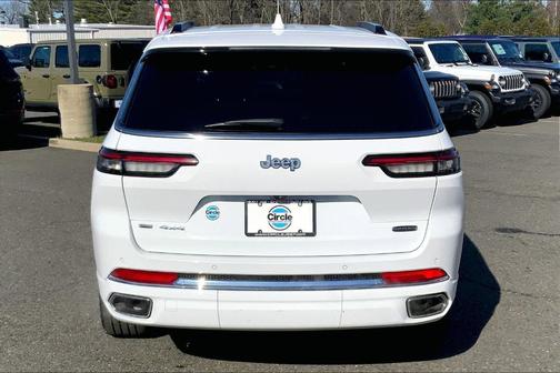 Bright White Clearcoat 2023 Jeep Grand Cherokee L Overland