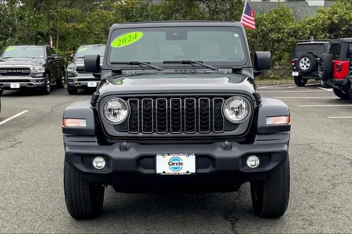 2024 Jeep Wrangler Sport