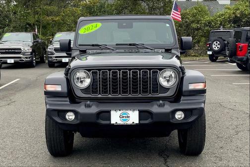 2024 Jeep Wrangler Sport