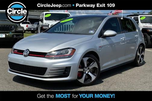 2017 Volkswagen Golf GTI SE 4-Door