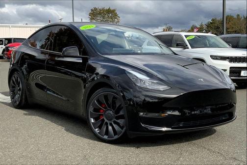 2023 Tesla Model Y Performance
