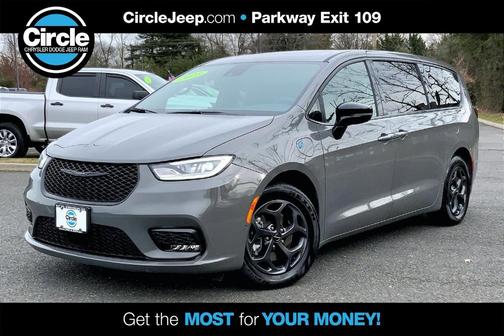 2023 Chrysler Pacifica Hybrid Limited