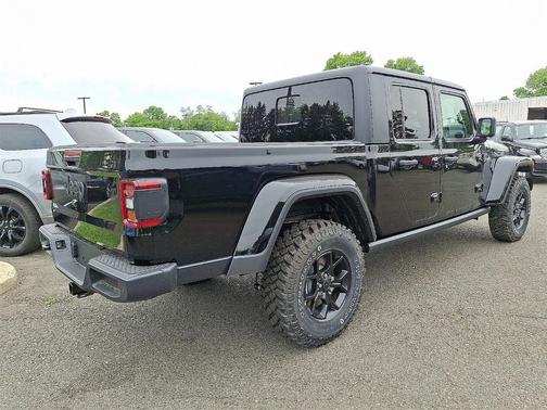 2025 Jeep Gladiator Sport