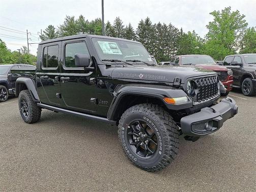 2025 Jeep Gladiator Sport