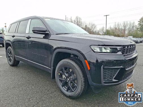 Diamond Black 2026 Jeep Grand Cherokee L Laredo