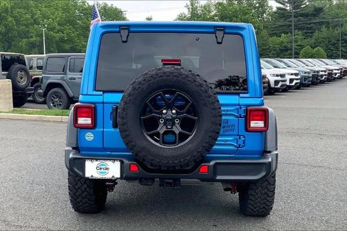 Hydro Blue Pearl 2024 Jeep Wrangler Sport