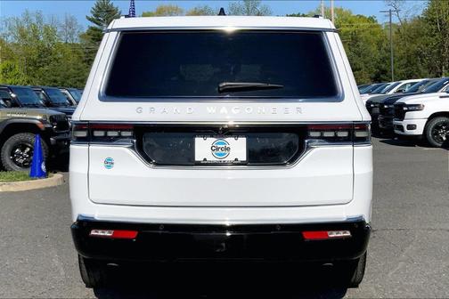 Bright White Clearcoat 2025 Jeep Grand Wagoneer Base
