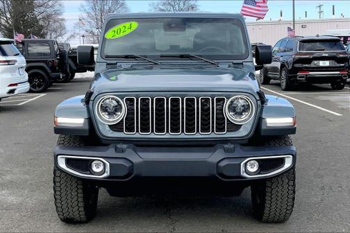 2024 Jeep Wrangler Sahara