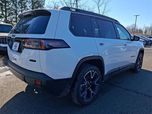 2026 Jeep Cherokee Overland