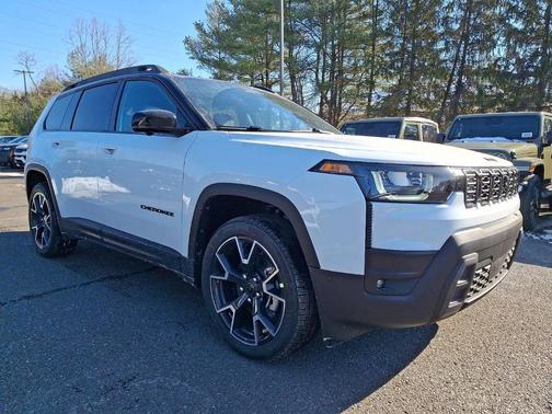 2026 Jeep Cherokee Overland