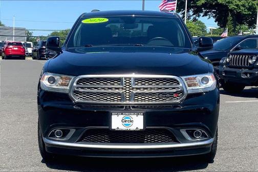 DB Black Crystal Clearcoat 2020 Dodge Durango SXT