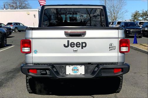 2023 Jeep Gladiator Sport