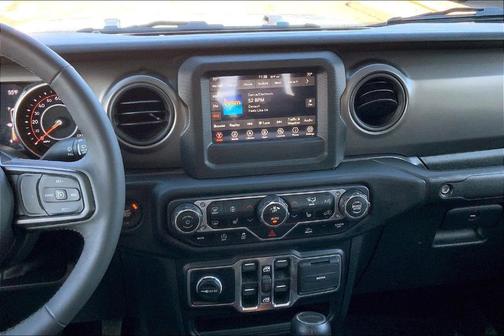 2023 Jeep Gladiator Sport