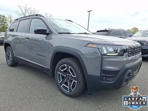 Sting Gray Clearcoat 2026 Jeep Cherokee LAREDO/LIMITED