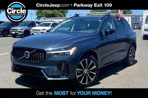 Denim Blue Metallic 2025 Volvo XC60 B5 Plus