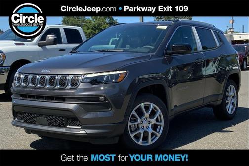 2023 Jeep Compass Latitude Lux