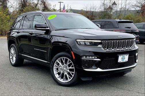 2023 Jeep Grand Cherokee Summit