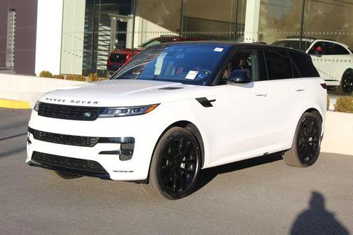 2026 Land Rover Range Rover Sport SE