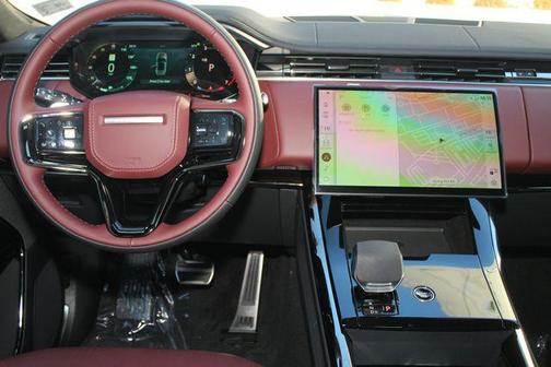 2025 Land Rover Range Rover Sport SE