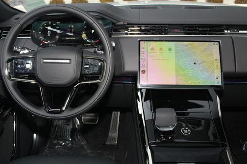 2026 Land Rover Range Rover Sport SE