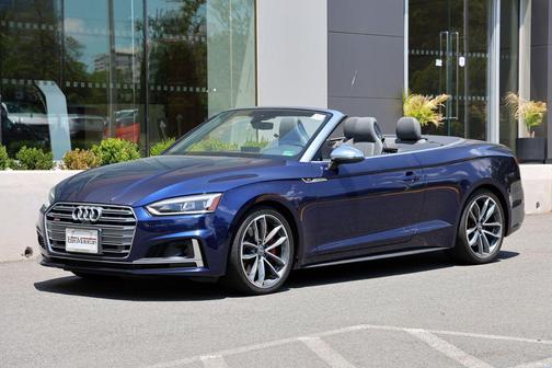 Navarra Blue Metallic/Black Roof 2019 Audi S5 3.0T Prestige