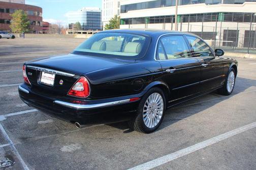 2005 Jaguar XJ Vanden Plas