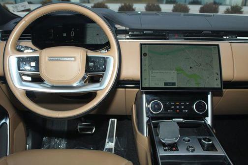 2023 Land Rover Range Rover P530 SE