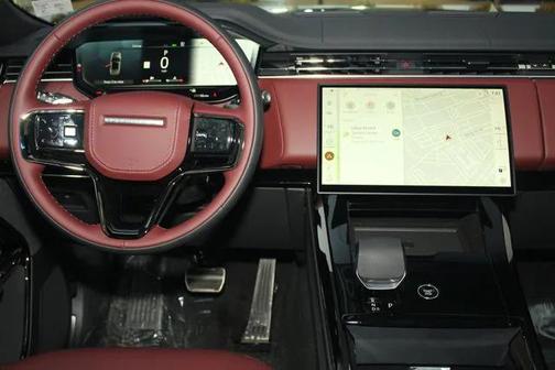 2026 Land Rover Range Rover Sport SE