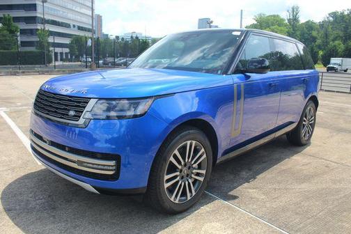 2025 Land Rover Range Rover P530 SE 7 Seat