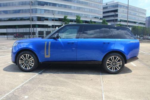 2025 Land Rover Range Rover P530 SE 7 Seat