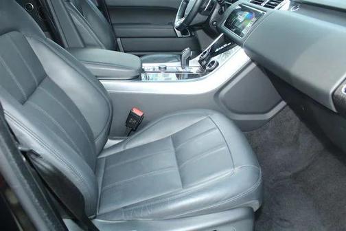 2022 Land Rover Range Rover Sport HSE Silver Edition