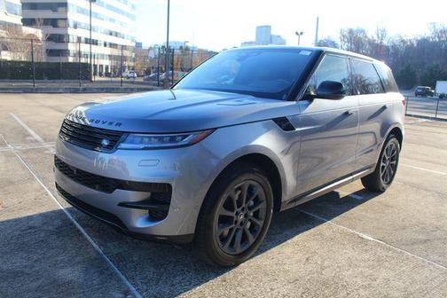 2025 Land Rover Range Rover Sport SE
