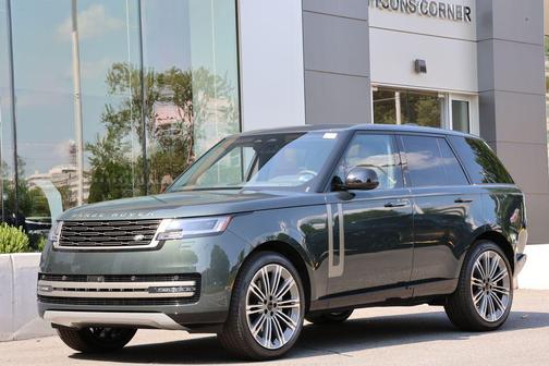 Green 2026 Land Rover Range Rover P400 SE