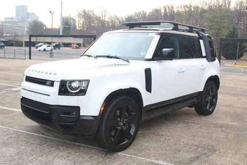 2025 Land Rover Defender 110 P400 X-Dynamic SE