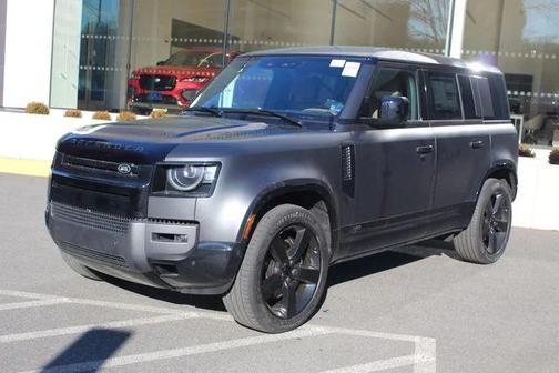 2026 Land Rover Defender 110 V8