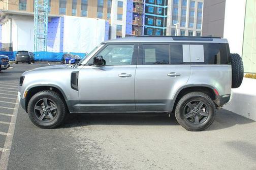 2023 Land Rover Defender 110 Standard