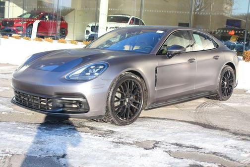 2018 Porsche Panamera 4S