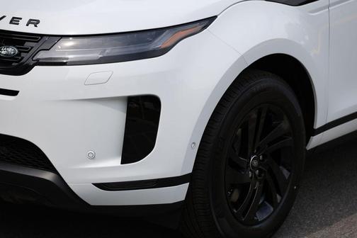 Fuji White 2026 Land Rover Range Rover Evoque S