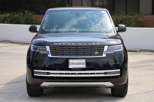 Santorini Black Metallic 2025 Land Rover Range Rover P530 Autobiography