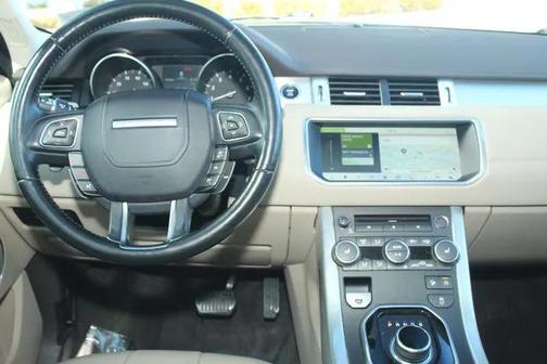 2017 Land Rover Range Rover Evoque SE