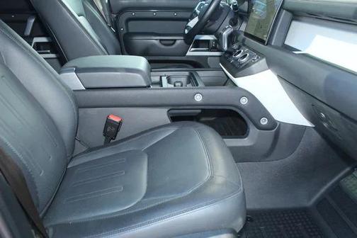 2022 Land Rover Defender 110 X-Dynamic HSE