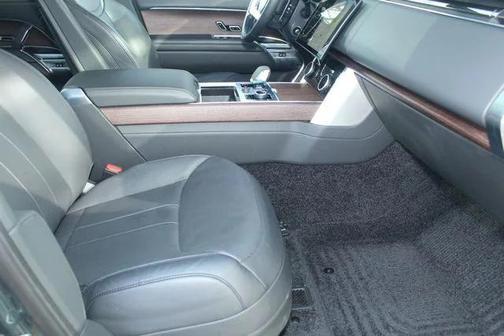 2023 Land Rover Range Rover P400 SE