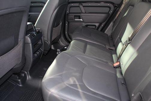 2026 Land Rover Defender P300 S