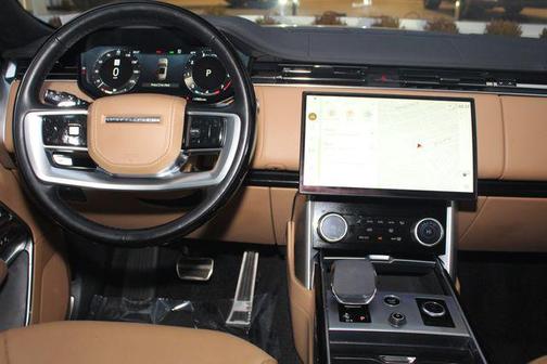 2023 Land Rover Range Rover P530 SE