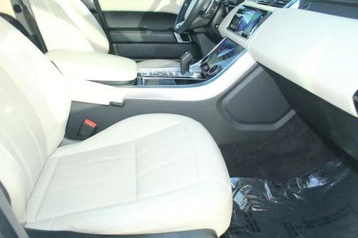 2022 Land Rover Range Rover Sport HSE Silver Edition