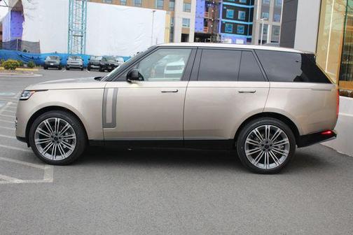 2026 Land Rover Range Rover P400 SE