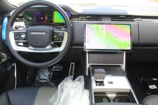2025 Land Rover Range Rover P530 SE 7 Seat