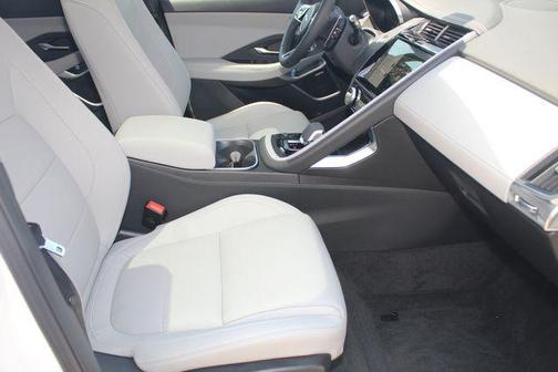 2024 Jaguar E-PACE R-Dynamic SE P250 AWD Automatic